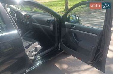 Універсал Volkswagen Golf 2009 в 