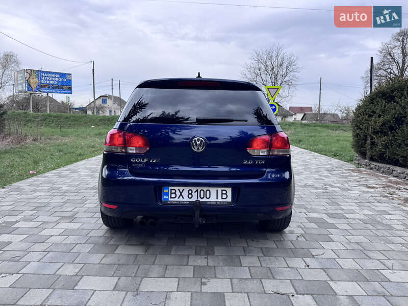 Хэтчбек Volkswagen Golf 2012 в Киеве
