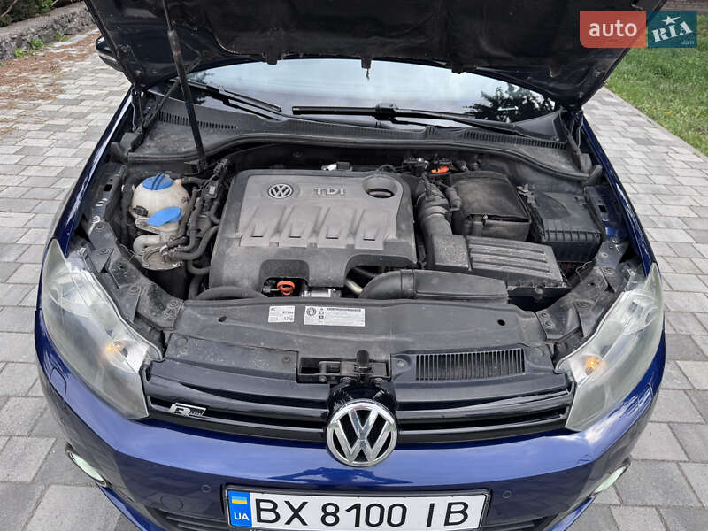 Хэтчбек Volkswagen Golf 2012 в Киеве