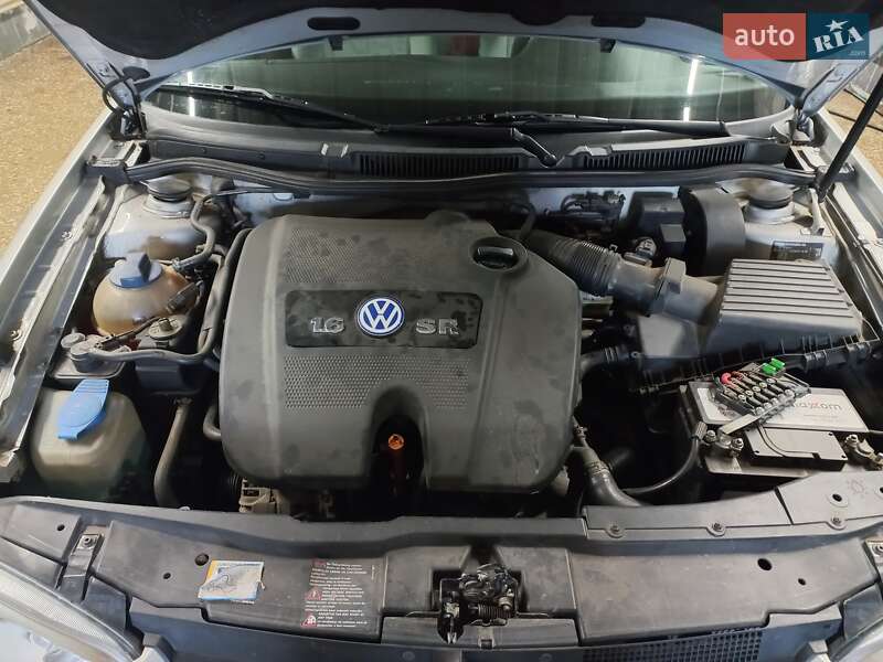 Универсал Volkswagen Golf 2000 в Кропивницком