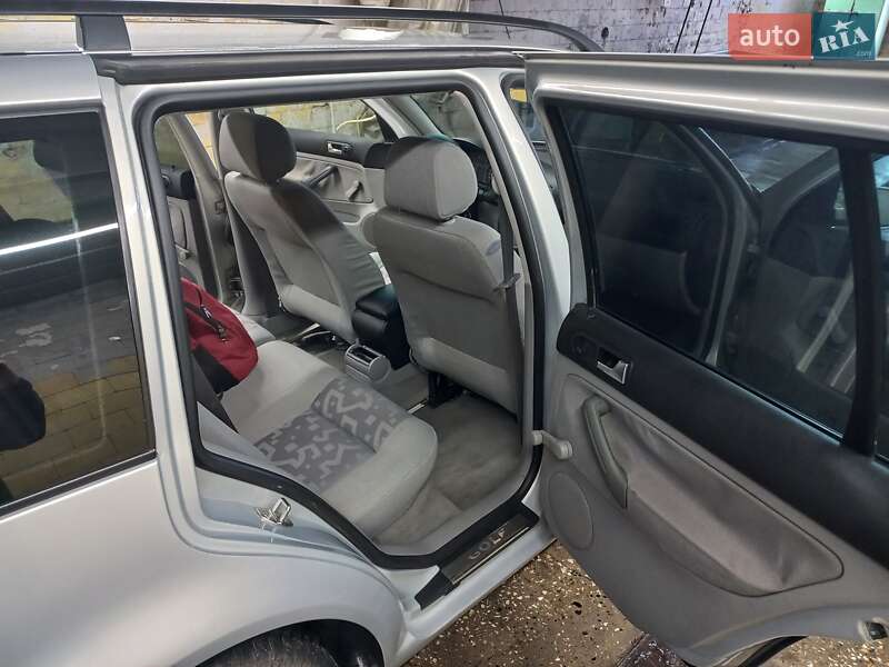 Универсал Volkswagen Golf 2000 в Кропивницком