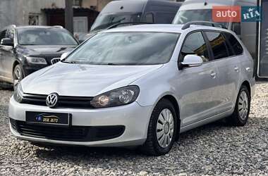 Универсал Volkswagen Golf 2012 в 