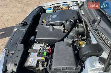 Хетчбек Volkswagen Golf 1997 в 