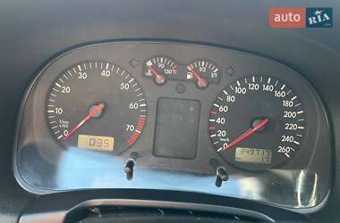 Хетчбек Volkswagen Golf 1997 в 