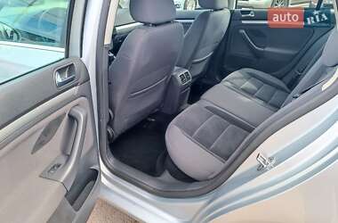 Универсал Volkswagen Golf 2009 в 