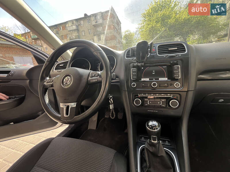Универсал Volkswagen Golf 2012 в Львове