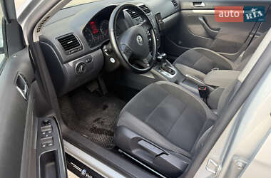 Універсал Volkswagen Golf 2008 в 