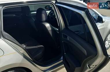 Универсал Volkswagen Golf 2015 в 