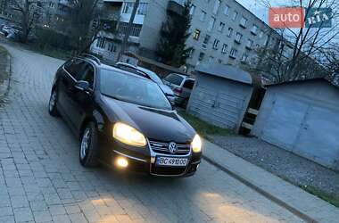 Універсал Volkswagen Golf 2008 в 