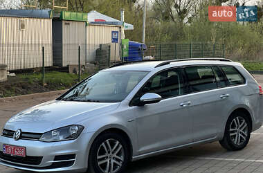 Универсал Volkswagen Golf 2016 в 