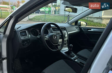 Универсал Volkswagen Golf 2016 в 