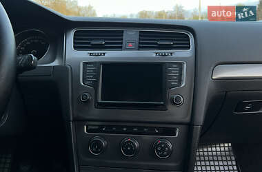 Универсал Volkswagen Golf 2016 в 