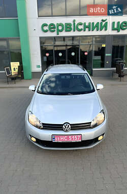 Універсал Volkswagen Golf 2011 в 