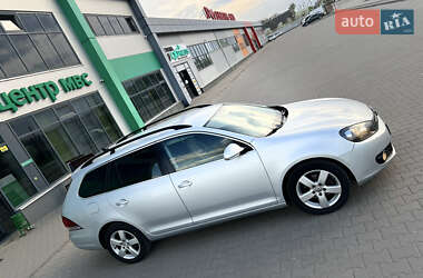 Універсал Volkswagen Golf 2011 в 