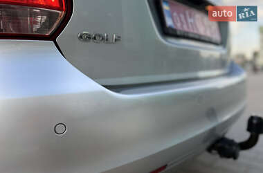 Універсал Volkswagen Golf 2011 в 
