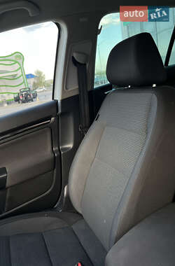 Універсал Volkswagen Golf 2011 в 