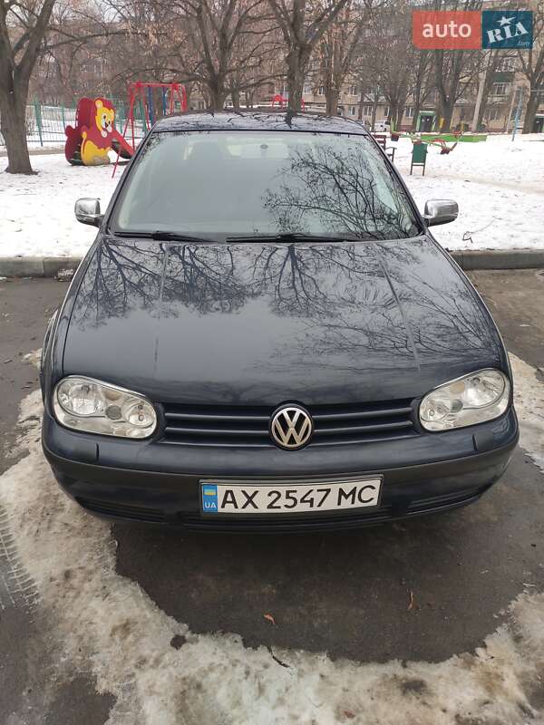 Volkswagen Golf 2001