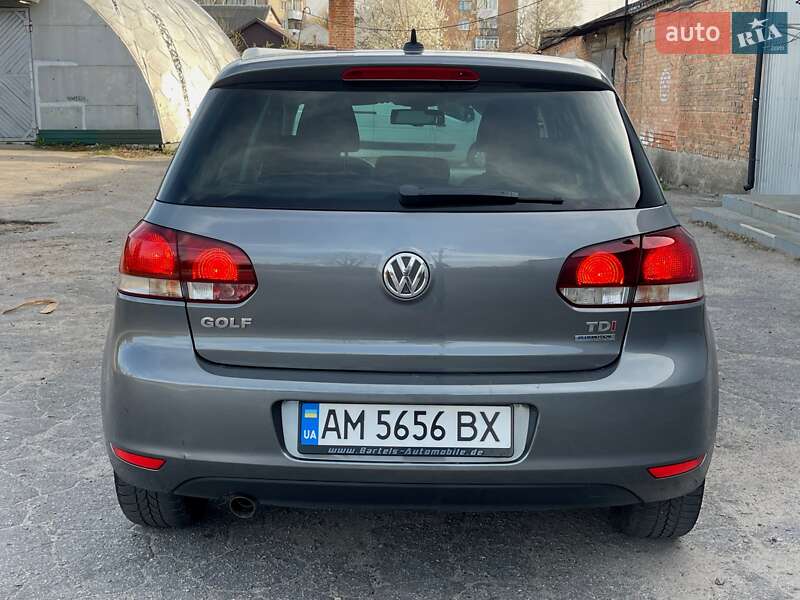 Хэтчбек Volkswagen Golf 2012 в Бердичеве