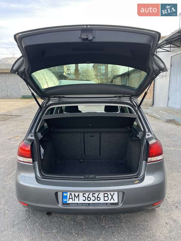 Хэтчбек Volkswagen Golf 2012 в Бердичеве