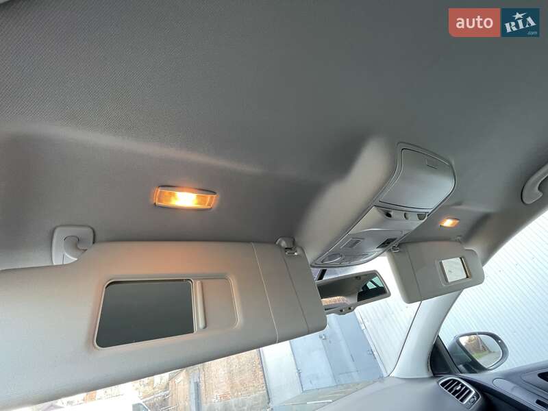 Хэтчбек Volkswagen Golf 2012 в Бердичеве