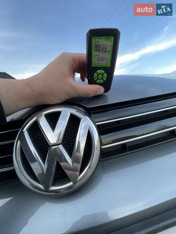 Хэтчбек Volkswagen Golf 2012 в Бердичеве