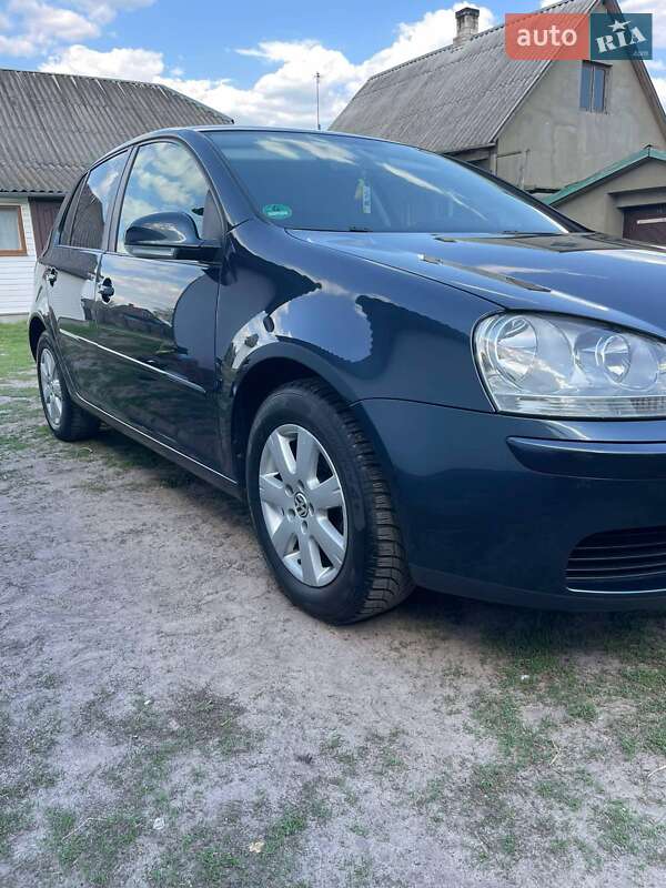 Хэтчбек Volkswagen Golf 2007 в Любомле