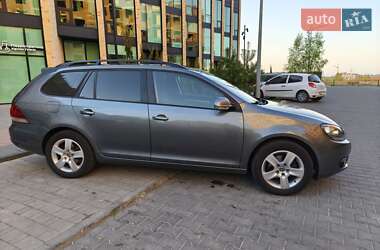 Универсал Volkswagen Golf 2009 в 