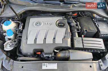 Универсал Volkswagen Golf 2009 в 