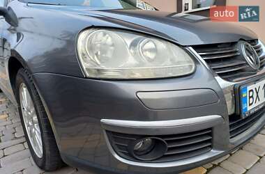 Универсал Volkswagen Golf 2009 в 