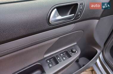 Универсал Volkswagen Golf 2009 в 