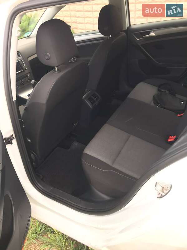 Універсал Volkswagen Golf 2014 в Богодухіву фото 9 Універсал Volkswagen Golf 2014 в Богодухіву