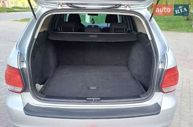 Універсал Volkswagen Golf 2011 в 