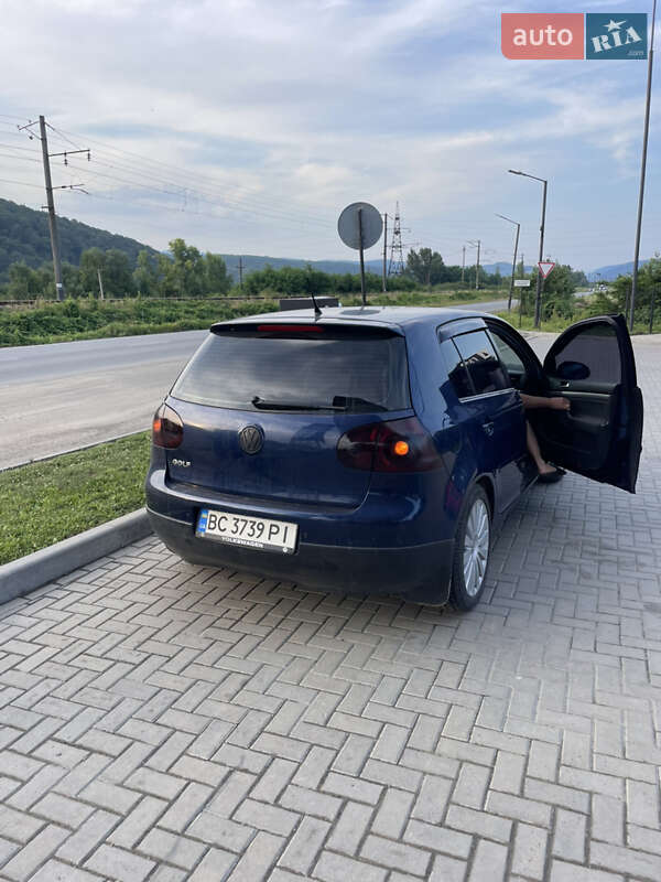 Хэтчбек Volkswagen Golf 2007 в Львове