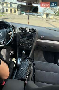 Універсал Volkswagen Golf 2011 в 