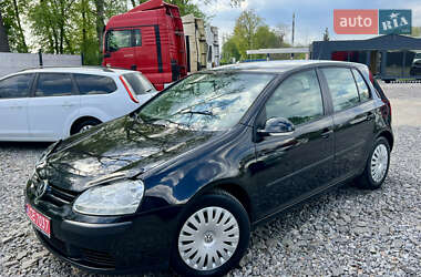 Хэтчбек Volkswagen Golf 2008 в 