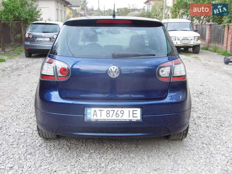 Хетчбек Volkswagen Golf 2007 в Івано-Франківську