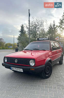 Хетчбек Volkswagen Golf 1988 в 