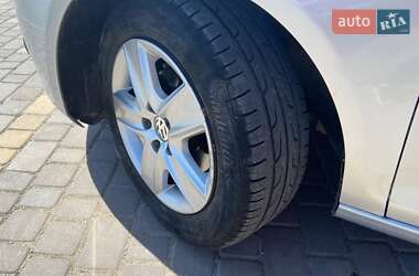 Універсал Volkswagen Golf 2009 в 
