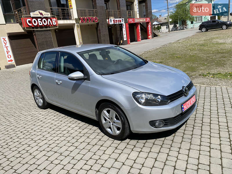Хэтчбек Volkswagen Golf 2009 в Ивано-Франковске