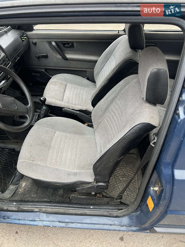 Хетчбек Volkswagen Golf 1988 в Львові