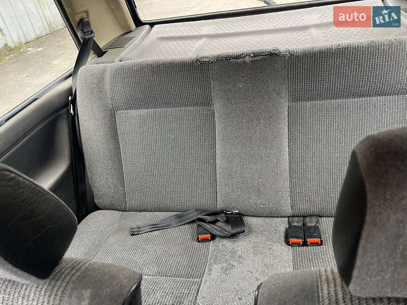 Хетчбек Volkswagen Golf 1988 в Львові