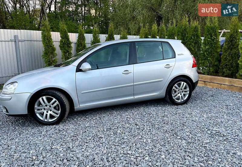 Хэтчбек Volkswagen Golf 2007 в Полтаве