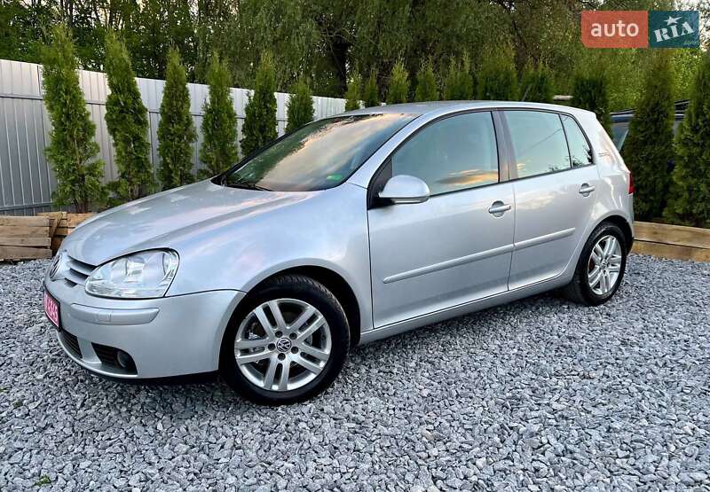 Хэтчбек Volkswagen Golf 2007 в Полтаве