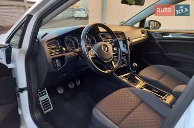 Універсал Volkswagen Golf 2018 в 