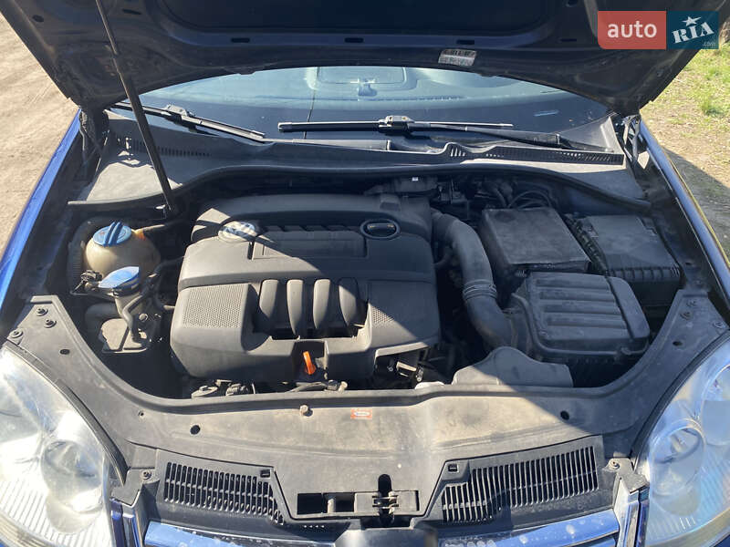 Універсал Volkswagen Golf 2007 в Хорошеві