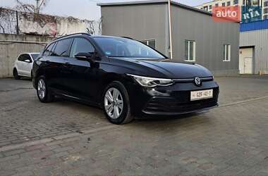 Универсал Volkswagen Golf 2021 в 
