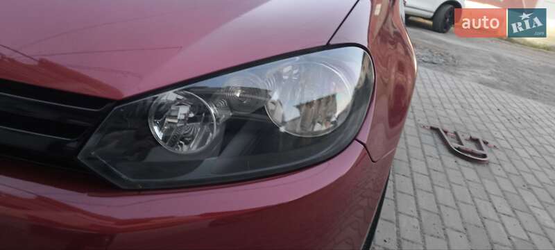 Хэтчбек Volkswagen Golf 2009 в Мукачево