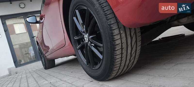 Хэтчбек Volkswagen Golf 2009 в Мукачево