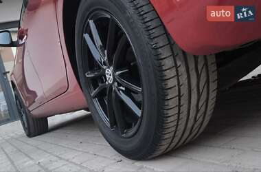 Хетчбек Volkswagen Golf 2009 в 