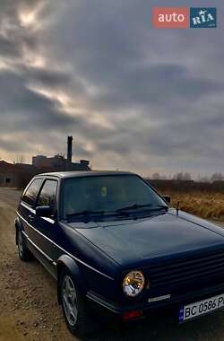 Хетчбек Volkswagen Golf 1988 в 